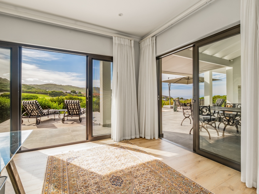 4 Bedroom Property for Sale in Pezula Golf Estate Western Cape